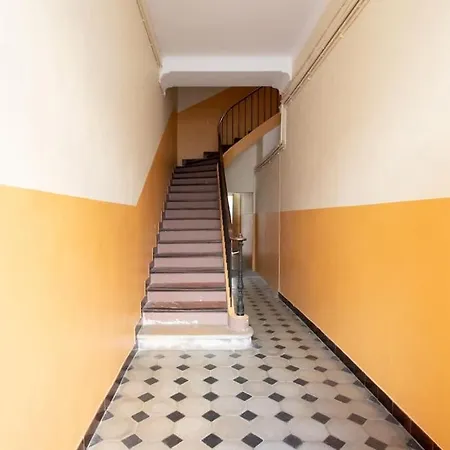 C15 - 2 Bdr Historic Old 5 Min Sea - Ac & Wifi Apartment