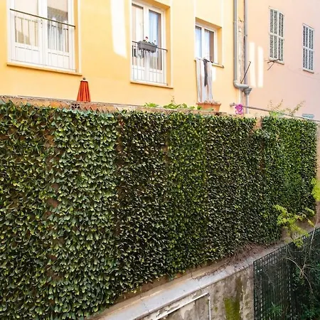 Apartment C15 - 2 Bdr Historic Old 5 Min Sea - Ac & Wifi *