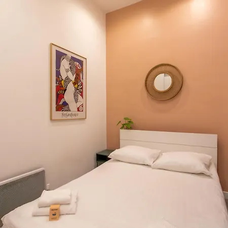 C15 - 2 Bdr Historic Old 5 Min Sea - Ac & Wifi Apartment Cannes