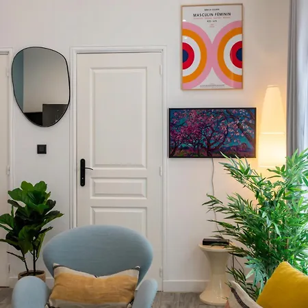 C15 - 2 Bdr Historic Old 5 Min Sea - Ac & Wifi Cannes